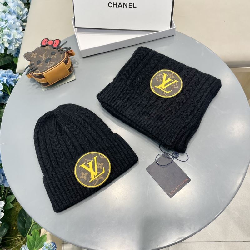 Louis Vuitton Caps Scarfs